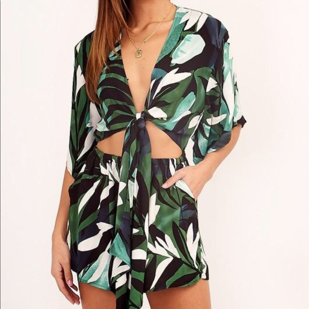 🌴 Tropics Romper w/ Front Tie & Cutout Detail 🌴